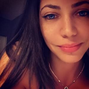 Meet your Posher, Roberta